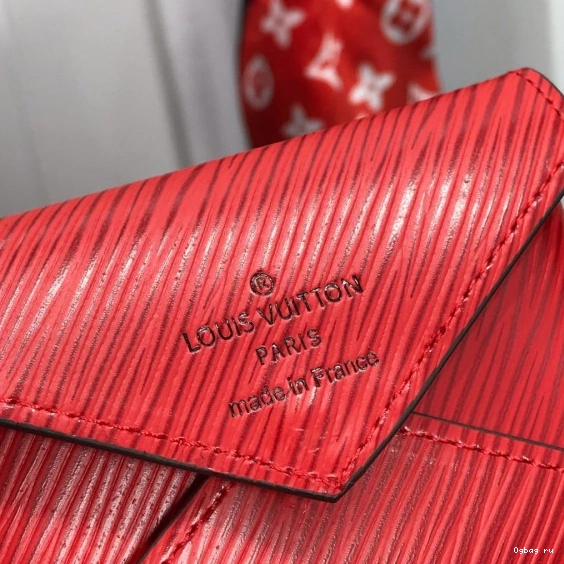 VUITTON LOUIS POCHETTE KIRIGAMI 0812